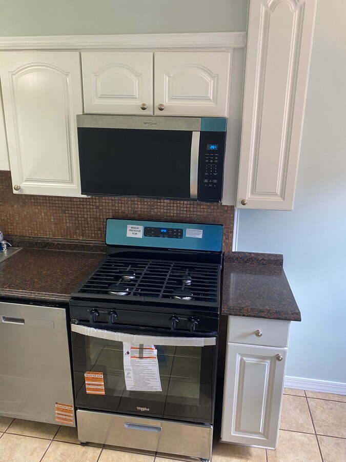 Photo - 178 E Fariston Dr