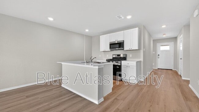 7740 Royal Fern Dr