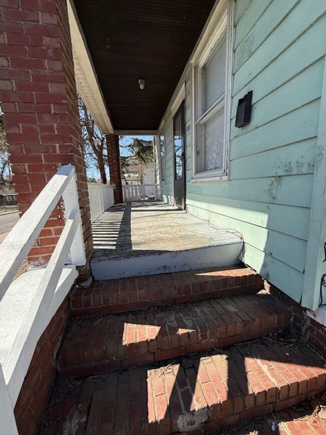 Photo - House for Rent 3 BR / 1 BA