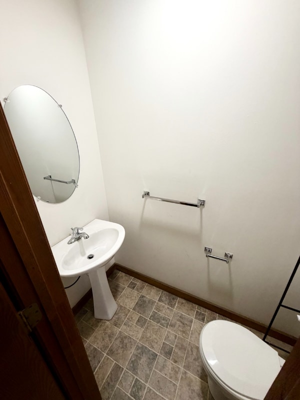 Photo - 18 Vosburgh Rd