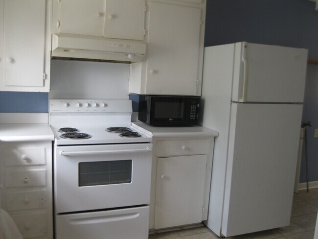 Photo - 603 S Tillman St
