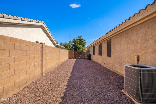 Photo - 14094 W Edgemont Ave