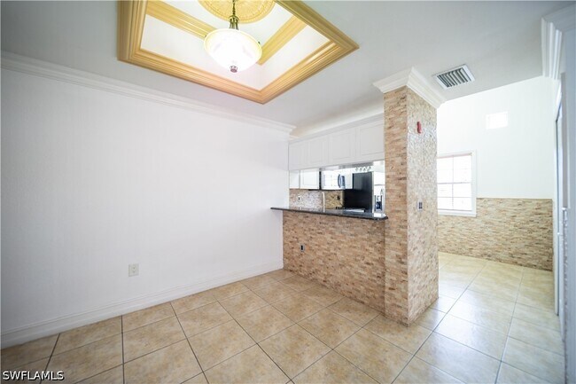 Photo - 3407 Winkler Ave Unit 304