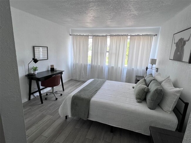 Photo - 8888 Tallwood Dr Unit 3209