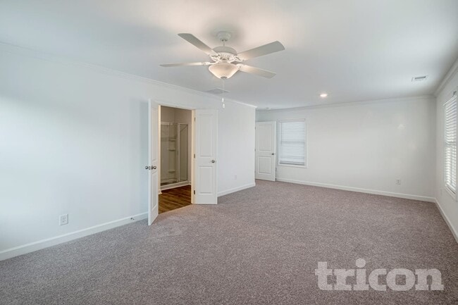 Photo - 174 E Rdg Wy