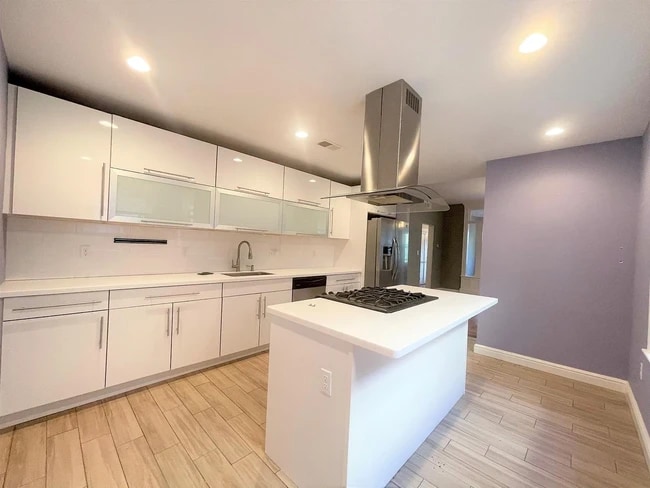 Photo - 20 Marie Ave Condo Unit 2