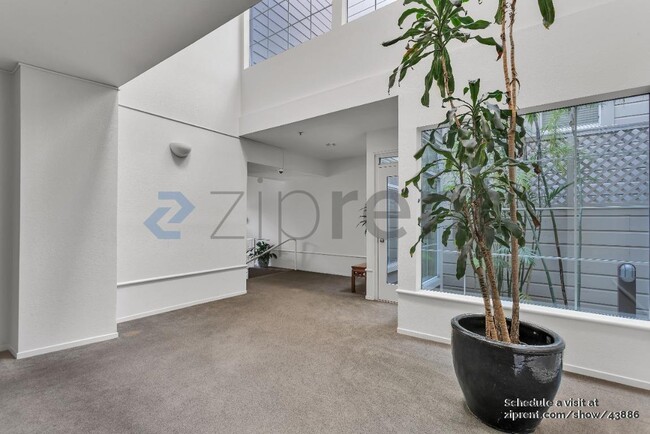 Photo - 1930 Eddy St