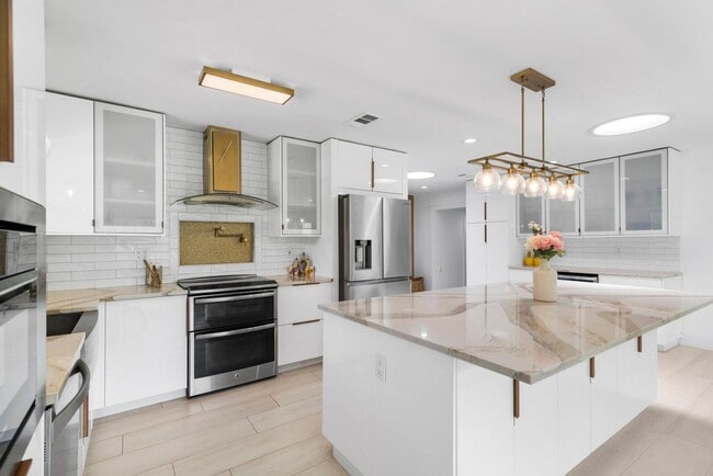 Photo - 5516 Colbright Rd