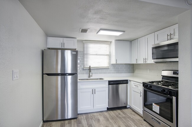 Studio Floor Plan - Mark at 87 Apartments