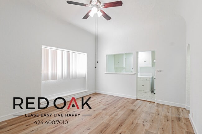 Photo - 739 Normandie Ave Unidad 101