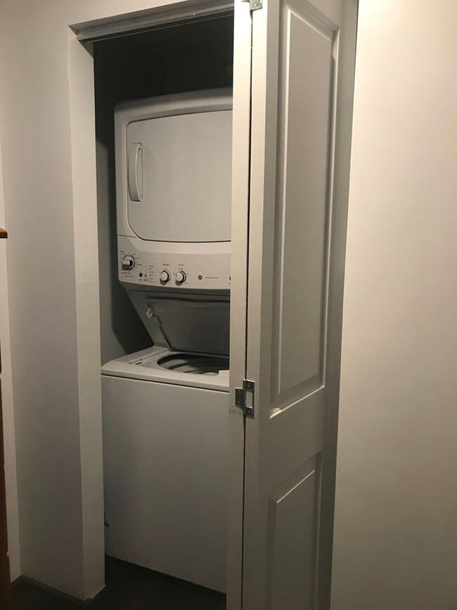 Photo - 61 Chestnut St Unit 3B