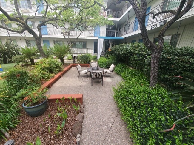 Photo - 45 Tamal Vista