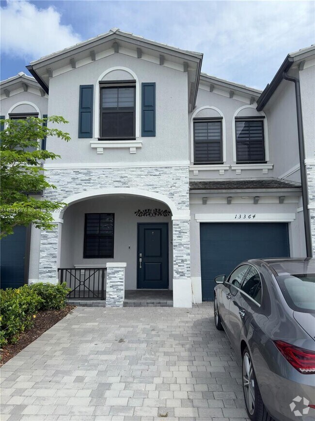 Building Photo - 13364 SW 286th St Rental