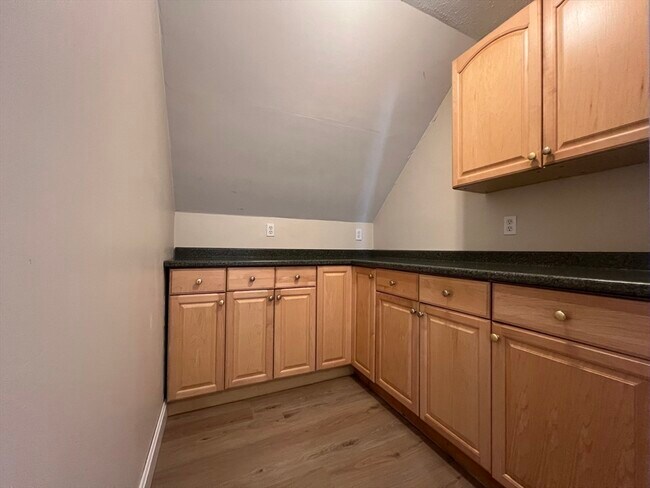 Photo - 22 Park Rd Unit 3