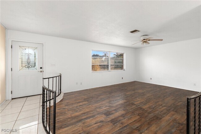 Photo - 2330 Caladium Rd
