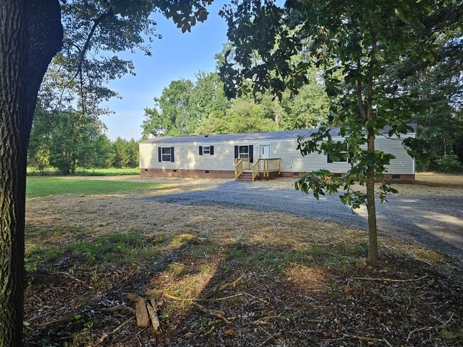 Building Photo - 1107 Baxter Rd Rental