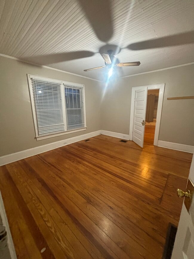 Photo - 206 Magazine St