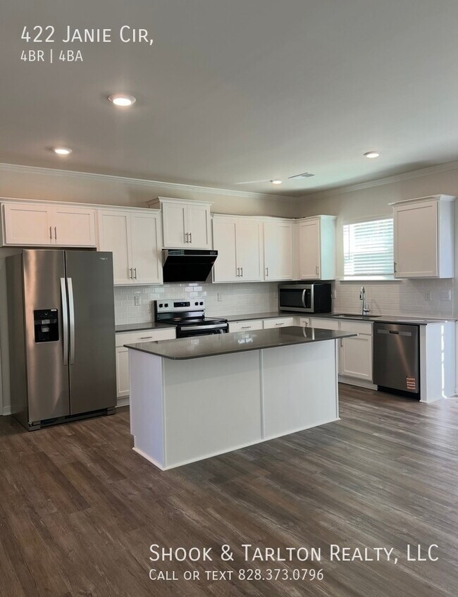 Photo - 422 Janie Lp