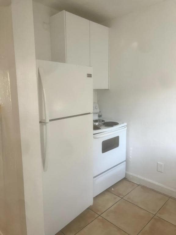 Photo - 28 Majorca Ave