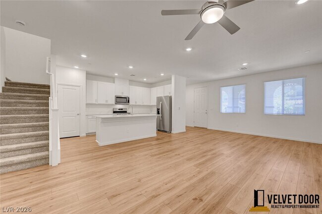 Photo - 2725 Luzzi Walk
