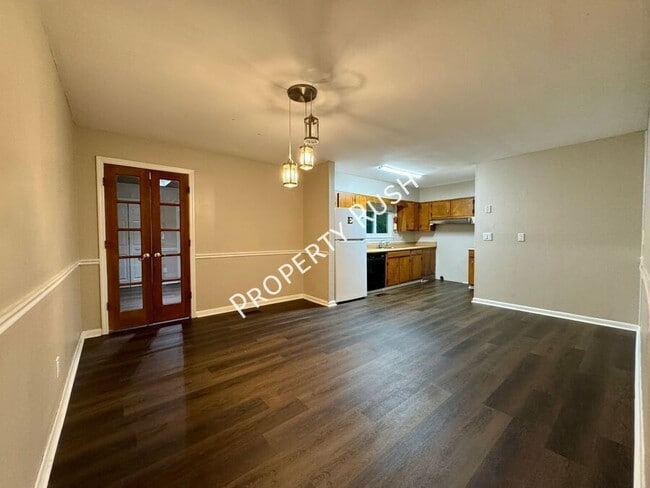 Photo - 801 N Parkdale Ave