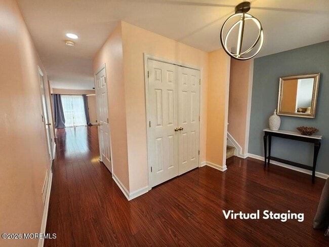 Photo - 50 E Sedgwick St