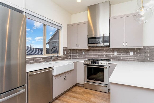 Photo - 3Bd/2.5Ba Seattle Home