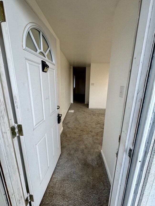 Photo - 42 Climax St