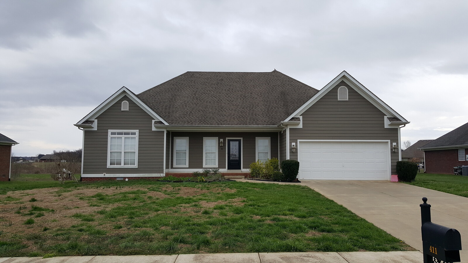 3 Bdrm, 2 Bath, Bonus Room, 2 Car Garage - 3 Bdrm, 2 Bath, Bonus Room, 2 Car Garage House