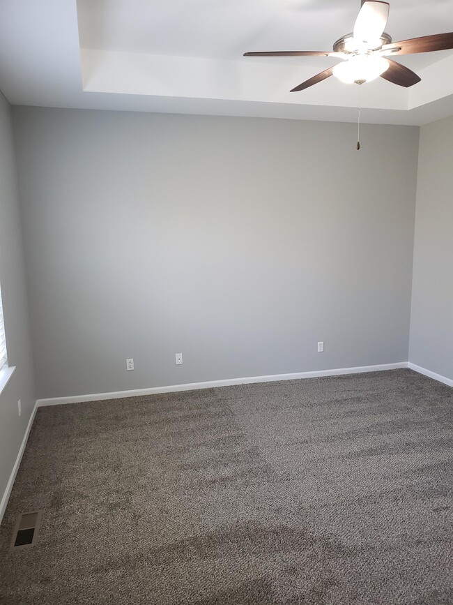 Photo - 8327 N Nodaway Ave