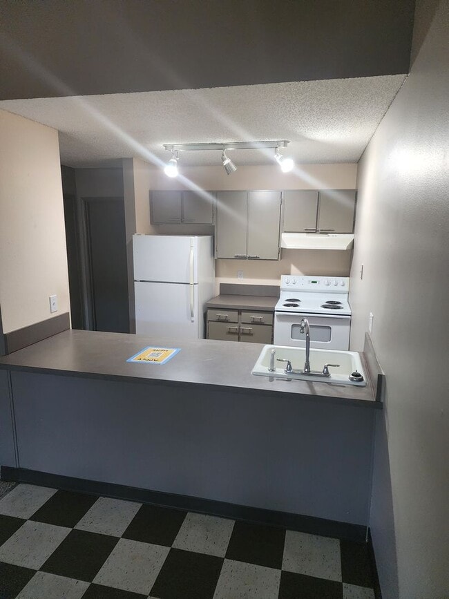 Photo - 7002-7140 N. Alta St. Unit BRI-7102