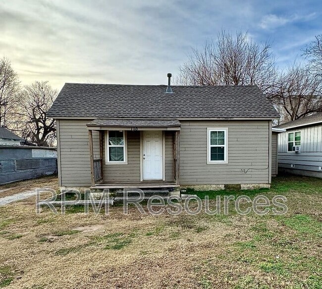 Photo - 118 Birch Ave