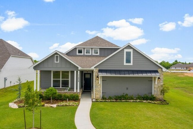 Photo - Gorgeous 3/2.5/2 Bonus Office!