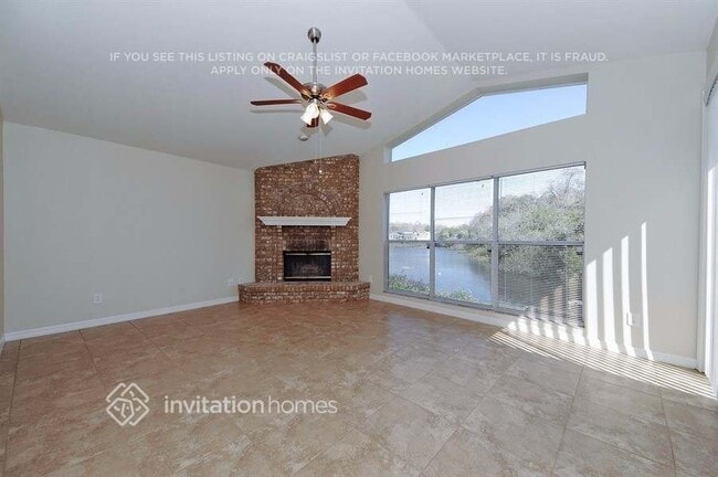 Photo - 1800 Wood Haven St