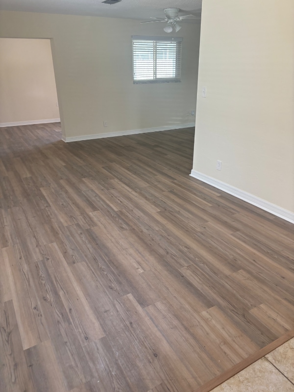 Photo - 1317 Golfview Dr