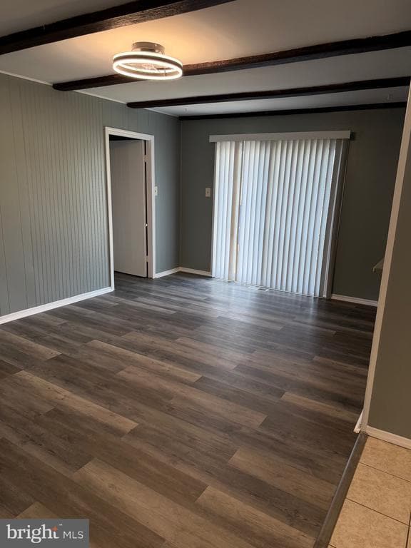 Photo - 72 Edge Ln