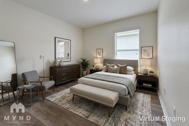 Photo - 1212 Oak Pond St