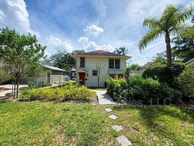 Photo - 515 McRorie St