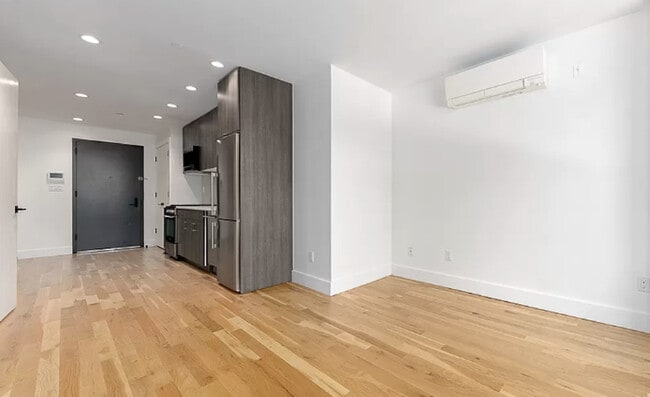 534 3rd Ave