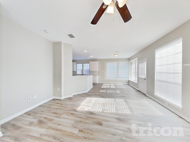 Photo - 2829 Alcot Ln