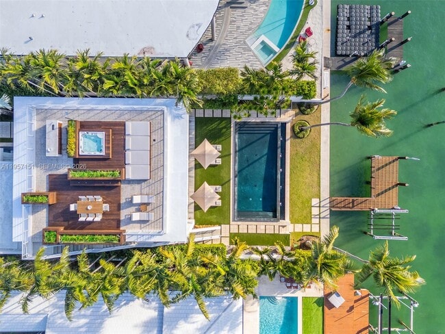 Photo - 244 W San Marino Dr