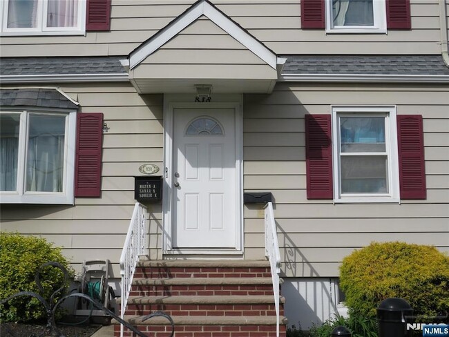 Photo - 838 Paulison Ave