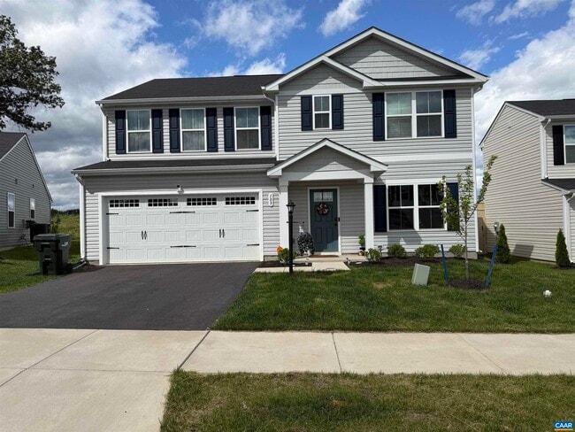 Photo - 109 Walsh Ln House
