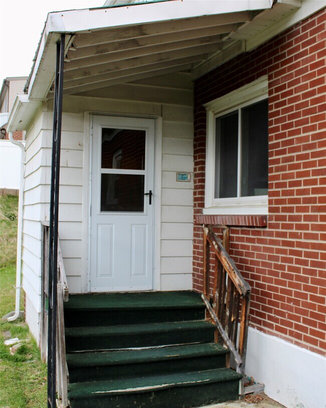 Photo - 133 Albany Ave
