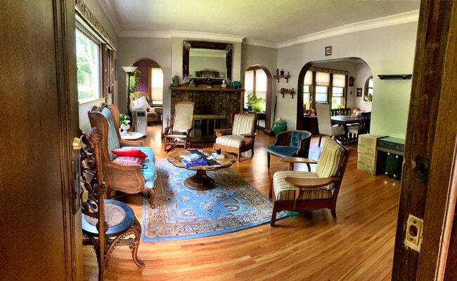 Main Level Living Room - 1422 Osceola Ave Unit 1