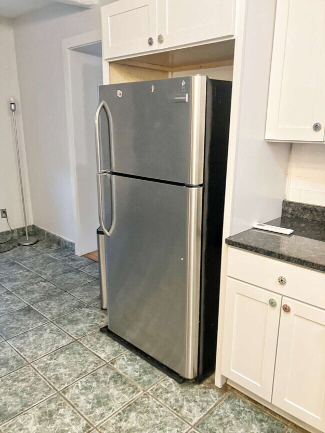 Photo - Great Milton location, close to commuter r... Unit 4