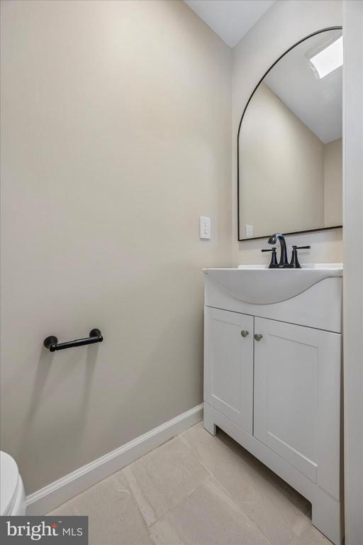 Photo - 431 Logan Ave