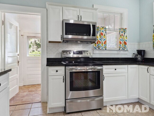 Photo - 3 Bedroom Single Family Home in Savannah