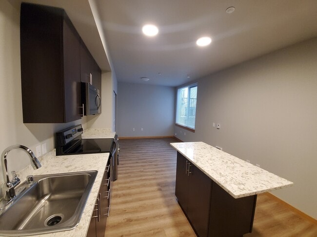 Photo - The Grand on Broadway