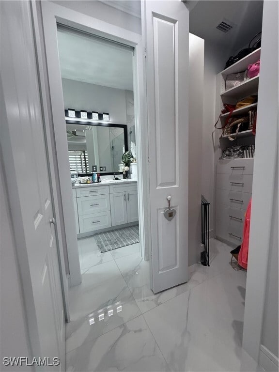 Building Photo - 2475 29th Ave NE